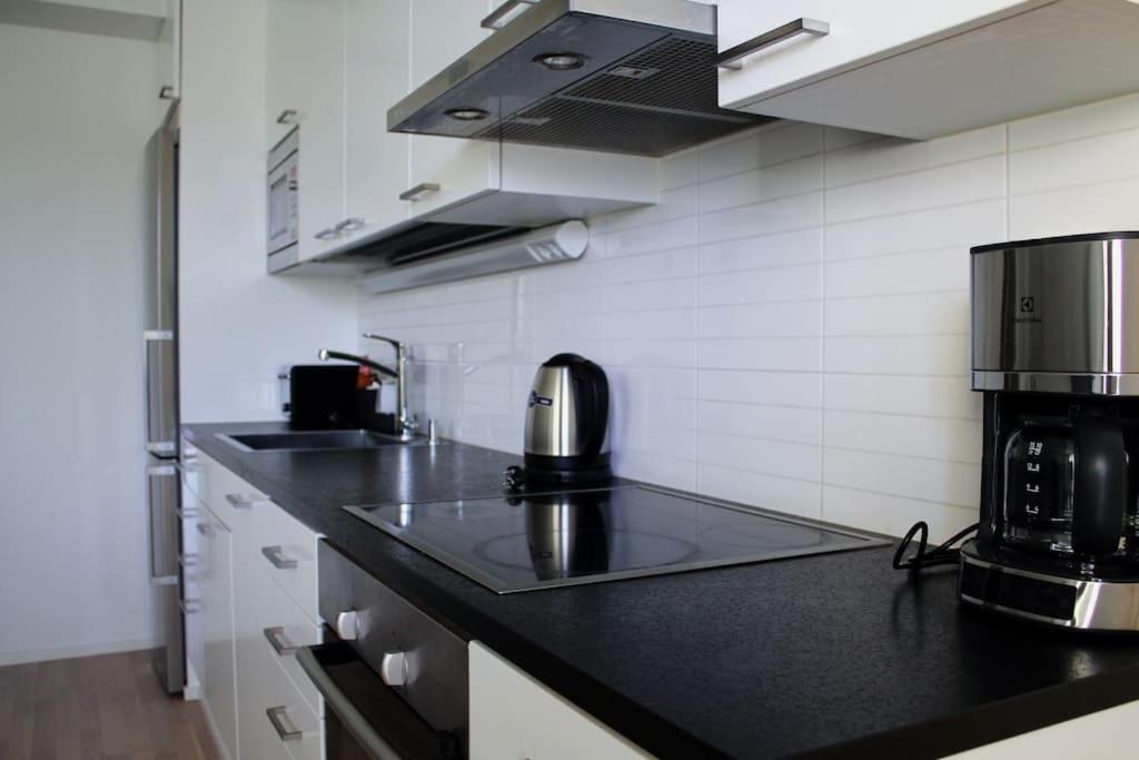 Modern Apartment With Sauna, Near Transit Hub/Dixi Βάνταα Εξωτερικό φωτογραφία