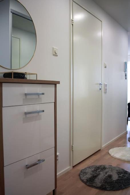 Modern Apartment With Sauna, Near Transit Hub/Dixi Βάνταα Εξωτερικό φωτογραφία
