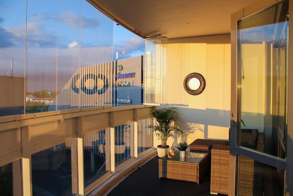 Modern Apartment With Sauna, Near Transit Hub/Dixi Βάνταα Εξωτερικό φωτογραφία